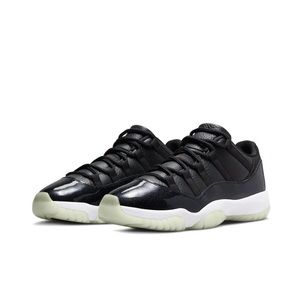 Jordan 11 low tops